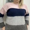 Sweter wełniany Trios pasy cztery kolory handmade