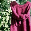 Klasyczny sweter, reglanowy rękaw - ciemna fuksja