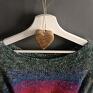 swetry: na drutach modny sweter
