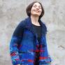 swetry: Unikatowy sweter płaszcz kudłacz niebiesko czerwony rękodzieło prezent
