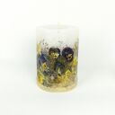 Żółto-fioletowa świeca botaniczna z bratkami i pierwiosnkiem