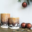 Dwa drewniane świeczniki z zimowym pejzażem