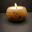 Drewniany świecznik z dmuchawcami do tealight - ręcznie wypalany