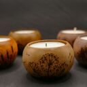 Zestaw 5 drewnianych świeczników na tealight z ręczną pirografią natury