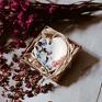 świeczniki: Walentynkowy zestaw prezentowy ze świecą sojową - handmade dla niej serce róża woski do kominka zapach