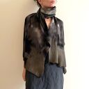 szal z wełny merino w szarościach