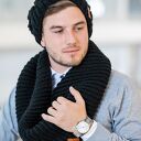 Czarny komin elegancki na zimę - ręcznie robiony