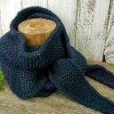 Szalik, trójkątna wąska chusta, cieniowana: granat, fiolet i zieleń