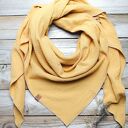 Chusta muślinowa damska - żółta, lekka i oddychająca