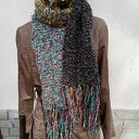 Kolorowy szalik unisex zimowy z frędzlami i bouclé