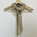 Wąski ażurowy szalik naszyjnik ozdoba na szyję beż