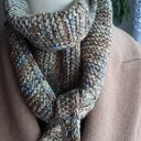 Szaliczek Sofia ręcznie robiony na drutach