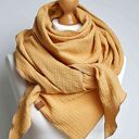 Chusta muślinowa damska - żółta, lekka i oddychająca