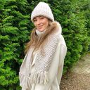 Zestaw czapka plus szalik miękka i ciepła wełna ozdobne frędzle handmade ręczna robota