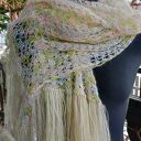 Długi pastelowy szal mgiełka