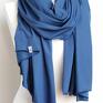 szal szalik chusta bawełniany w kolorze niebieskim, modny - pracownia zolla jesienny