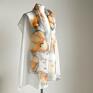 szaliki: Malowany szal - pomarańczowe maki na szarości - Handmade