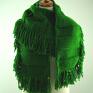 pomysł na upominek szalik na prezent - szal zielony z frędzlami święta