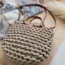 Piaskowa torebka Boho Wave Bag z grubego sznurka bawełnianego, ręcznie robiona na szydełku
