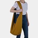 Musztardowa torba hobo w stylu boho (Long Boogi Bag) - vegan na ramię