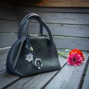Mała granatowa torebka skórzana na ukos (crossbody) LadyBuQ Art