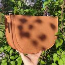 Filcowy organizer do torebki z zaokrąglonym dnem - Ciepły Karmel