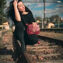 Teczka teczuszka na ramię krwista czerwień SKÓRA NATURALNA od ręki