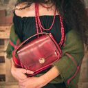 Teczka teczuszka na ramię krwista czerwień SKÓRA NATURALNA od ręki