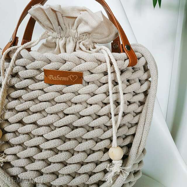 Beżowa torba Listonoszka z serii " Boho Weabe Bag"