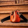 nietypowe skórzane torby piękna i unikatowa mała torebka mili w kolorze rudym i oryginalne