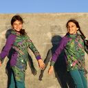 Bluza dla dziewczynki 146 -158 cm - Pawie Pióra