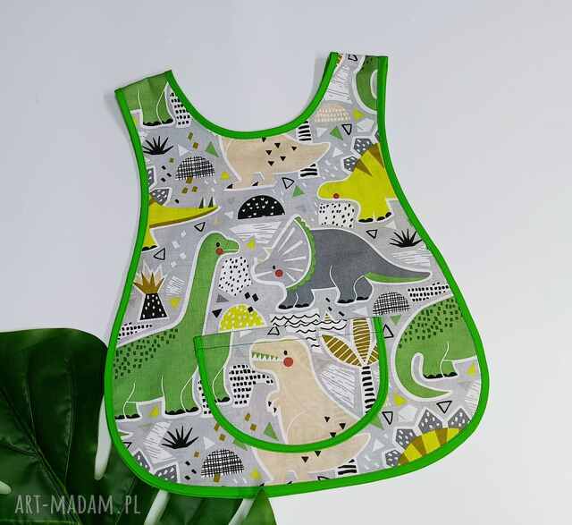 FARTUSZEK do przedszkola żłobka dinozaury na zielonym personalizacja