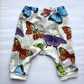 śpiochy dla dziewczynki motyle spodnie dziecięce z motylkami, rozmiary 56 półśpiochy