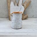 Wazon ceramiczny z uszkami w margerytki - ręcznie wykonany