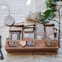 Rustykalny wieszak z domkami no 1