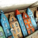 Drewniany wieszak na ubrania - Kolorowa Starówka