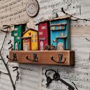 Wieszak z kolorowymi domkami no 1