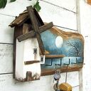 Drewniany wieszak z malowanym pejzażem - Rześki Poranek