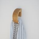 Drewniany Minimalistyczny Wieszak Na Ręczniki Jesion