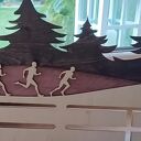 Wieszak na medale drewniany personalizowany las, biegacz, maraton, wyścig, nagroda 61