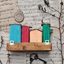 Wieszak z kolorowymi domkami no 1