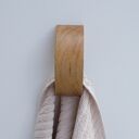 Drewniany Minimalistyczny Wieszak Na Ręczniki Dębowy