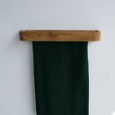 Dębowy wieszak na ręczniki 35 cm w nowoczesnej formie