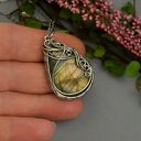 Wisiorek z labradorytem wire wrapping stal chirurgiczna