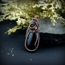 Wisiorek z onyksem - miedziany wire wrapping i hematyt