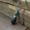 Czarny bursztyn XXL z malachitem