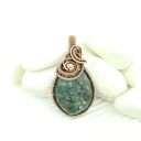 Ręcznie robiony wisiorek ze szmaragdem w miedzi (wire wrapping)