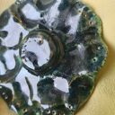 Ręcznie robiony ceramiczny wisior - elegancka ozdoba z jasnej gliny