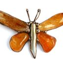 Wisior: Motyl miodowo - brązowy