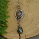 Długi wisiorek z kolorowymi labradorytami - wire wrapping ze stali chirurgicznej